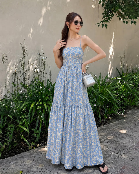 Backless Sleeveless Tiered Floral Print Maxi Dress In Royal Blue