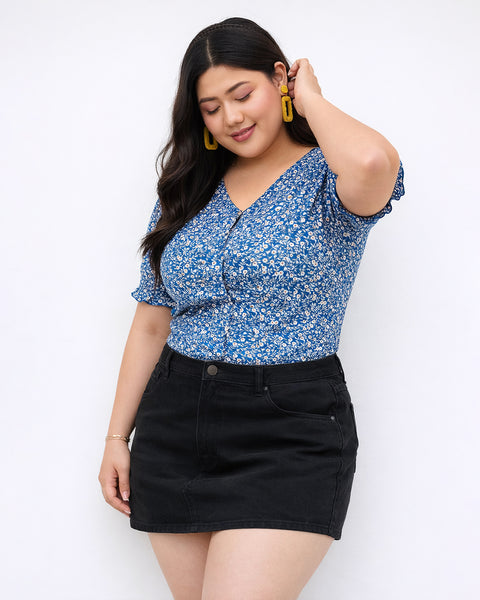 Effortless Glam Blue V-Neck Printed Top Curve and Plus in Sky Blue