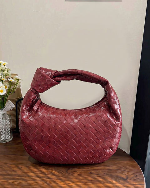 Puffy Knot Handle Shoulder Bag in Maroon