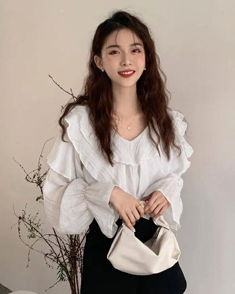 V-Neck Ruffle Trim Full Sleeve Top in Classic White