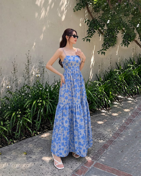 Backless Sleeveless Tiered Floral Print Maxi Dress In Royal Blue