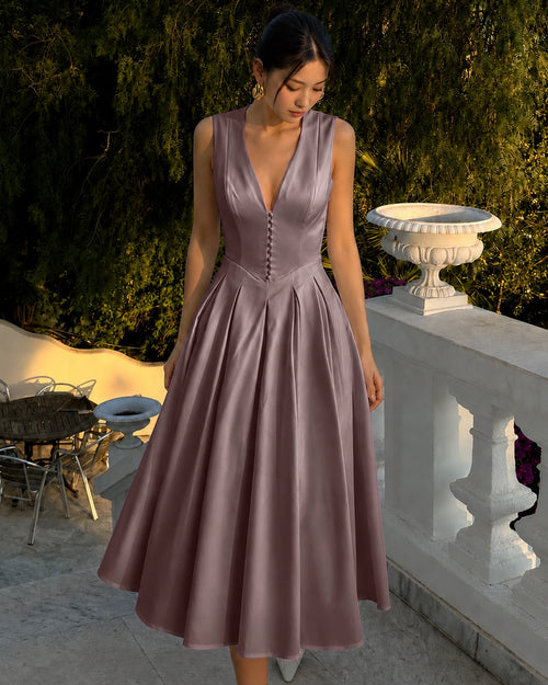 Sleeveless V Neck Satin Midi Dress in Lilac