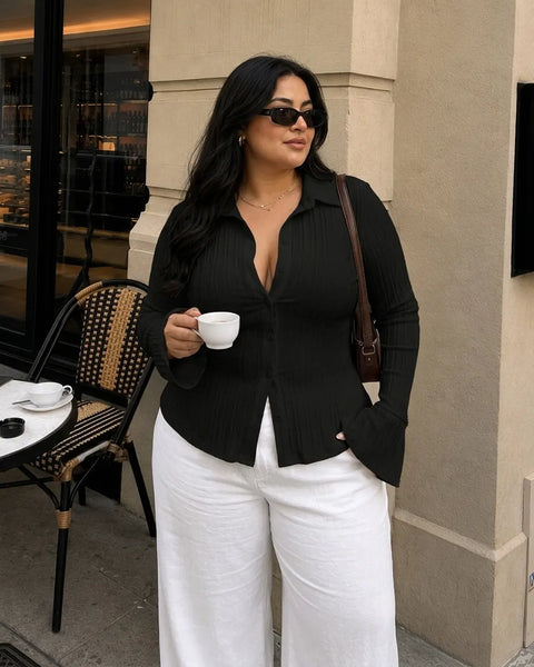 Collared Button Front Shirt Curve and Plus in Classic Black