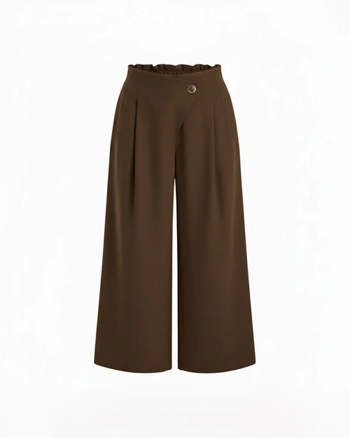 Mid Rise Metal Detail Pleated Wide Leg Trousers Curve & Plus in Brown