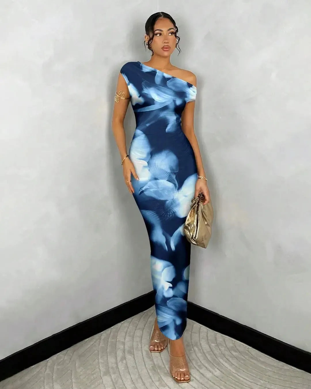 Oblique-Shoulder Asymmetrical Printed Bodycon Dress Oblique-Shoulder Asymmetrical Printed Bodycon Dress