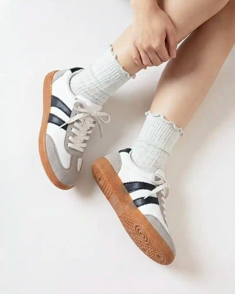 Retro Style Gum Sole Sneakers in White