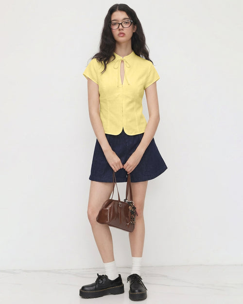 Casual Tie Neck Short Sleeve Fitted Top in Pastel Yellow
