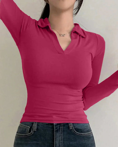 Collared V-Neck Slim Fit Solid Full Sleeve Crop Top in Ruby