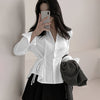 Long-Sleeve Waist Tied Shirt in White
