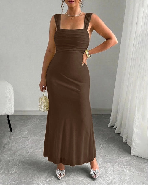 Strap Ruched Backless Knot Tie Dress Curve & Plus in Coco Brown