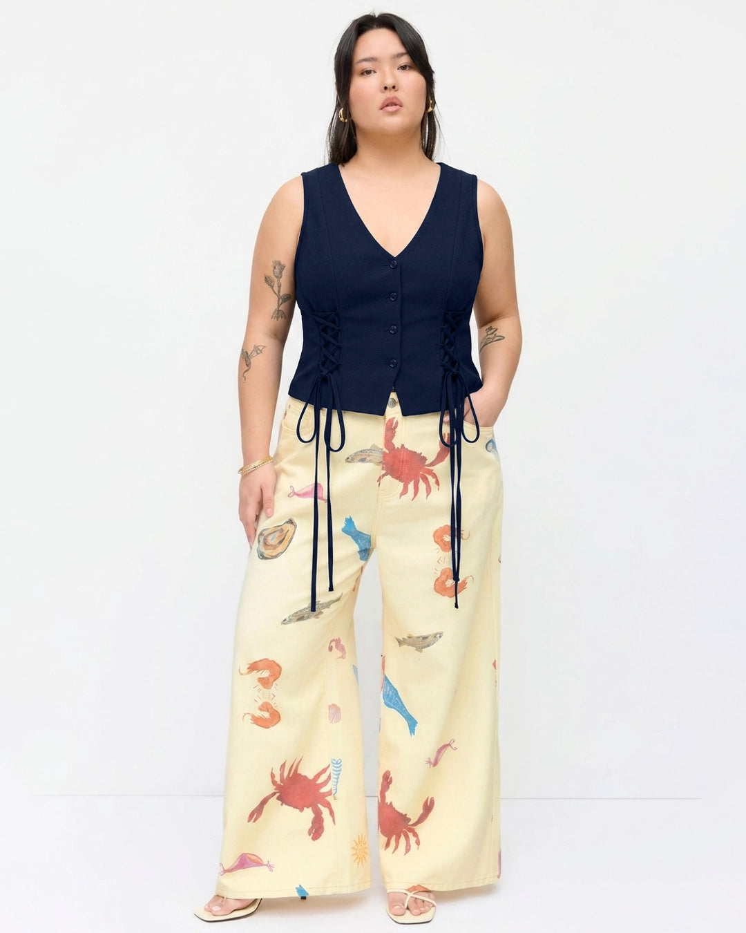 Cross Tie Strap Side Strap Crop Tank Top Curve and Plus In Navy