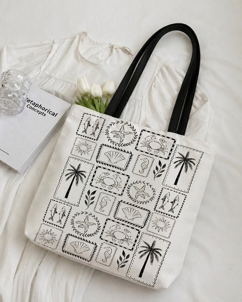 Seashell and Sea Life Graphic Canvas Tote Bag in Off-White