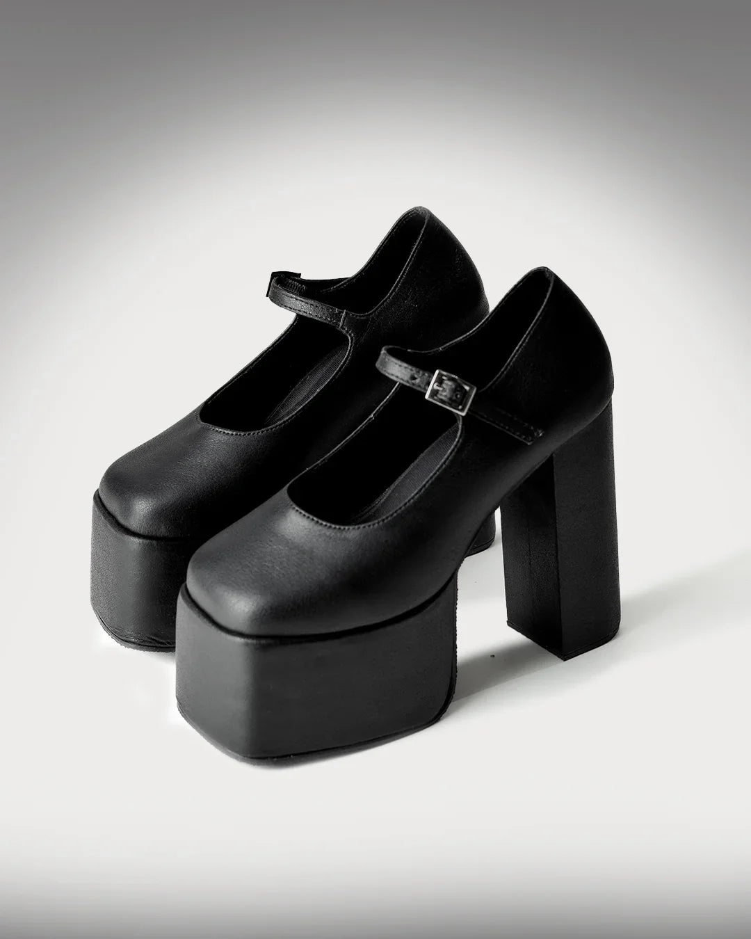 Mary Jane Platform Pump In Black
