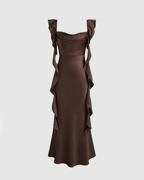 Maxi dress in brown with ruffled sleeves and draped detailing