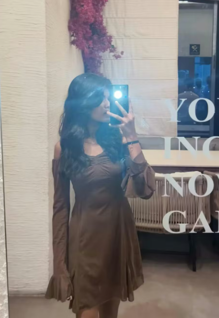 Customer photo 3 of Solid Color V-Neck Bow Tie Waist Dress In Chocolate Brown