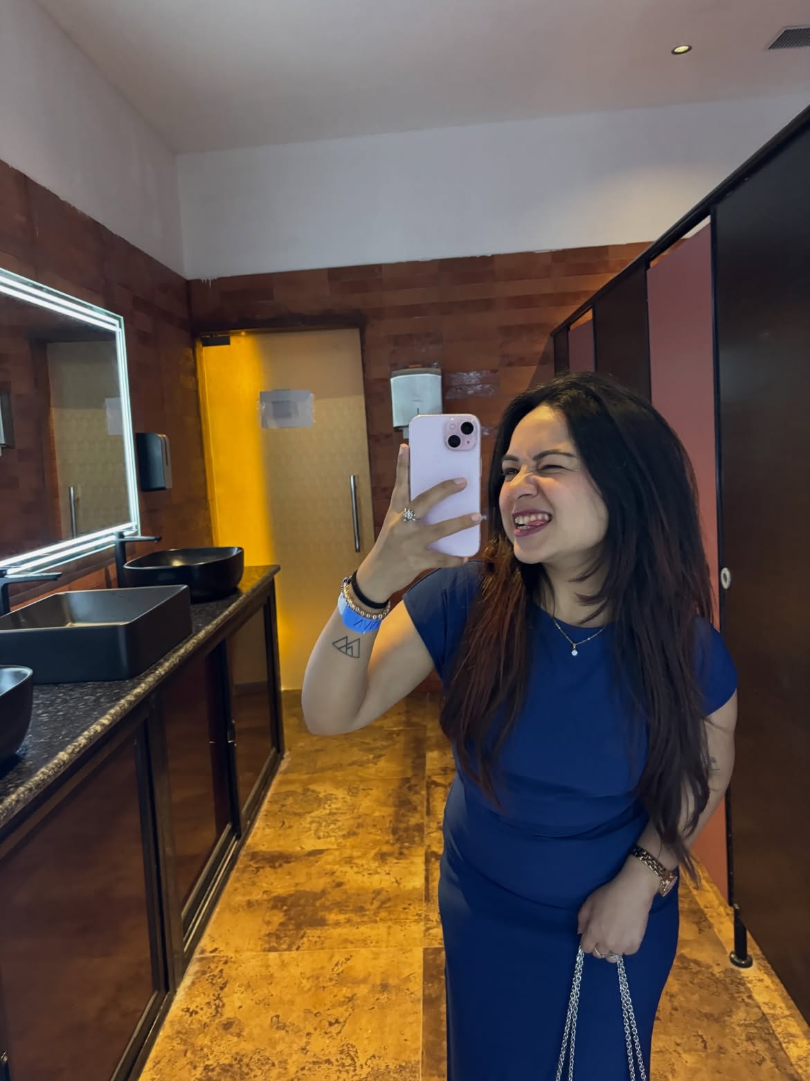 Customer photo 3 of Sleeveless Ruched Bodycon Midi Dress in Navy Blue