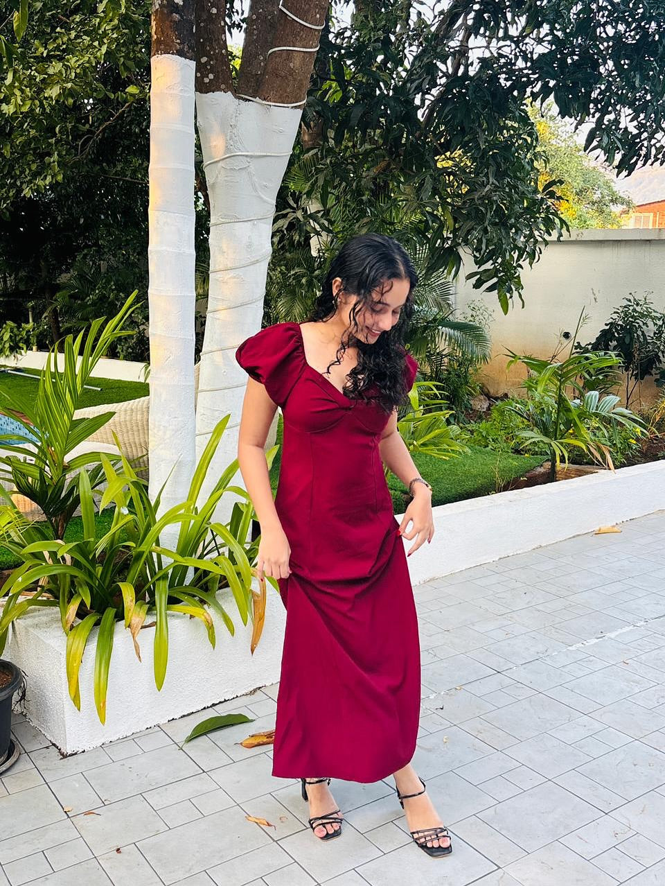 Customer photo 2 of Summer Elegant Solid Color Puff Sleeve Cinch Waist Dress In Maroon
