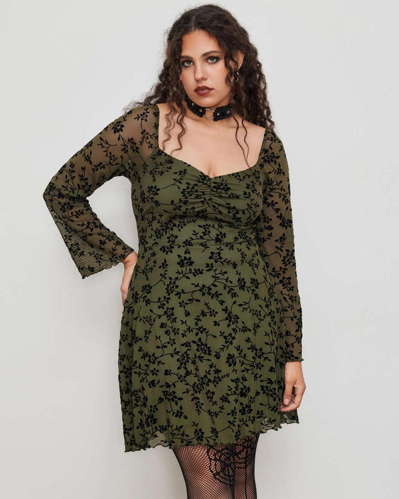 Plus size floral lace mini dress featuring a mesh sweetheart neckline and knotted detail, perfect for stylish curves.