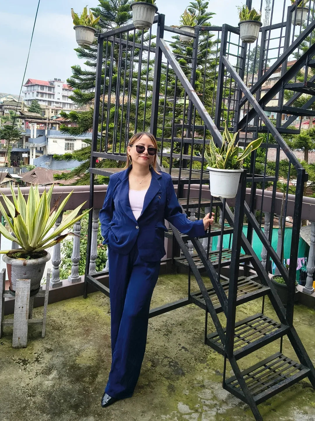 Customer photo 3 of Minimalist Solid Color Notched Collar Single Button Business Suit Jacket & Pant Set In Navy Blue