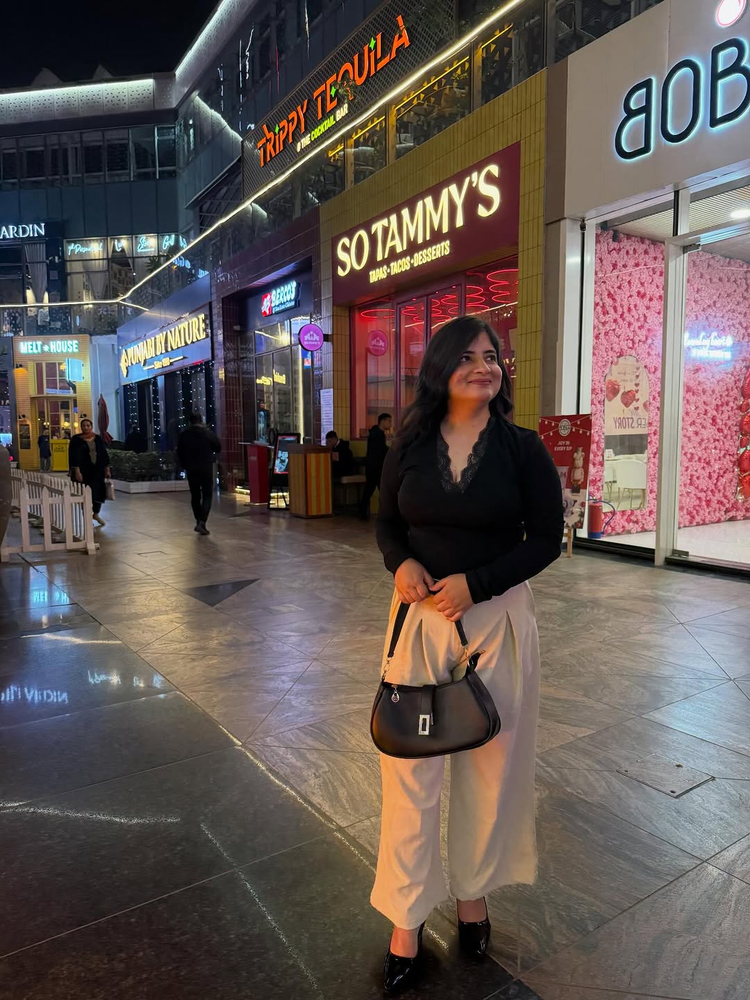 Customer photo 2 of Solid V Neck Long Sleeve Lace Top