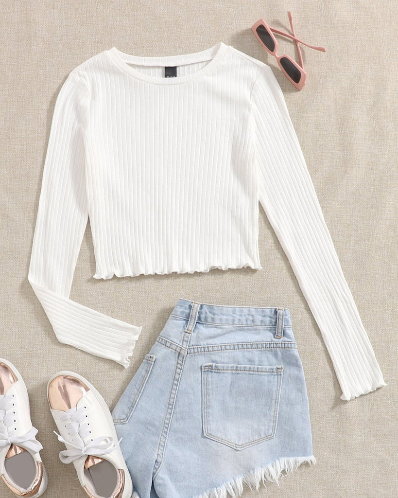 Full Sleeve Ribbed Knit White Top and Blue Shorts