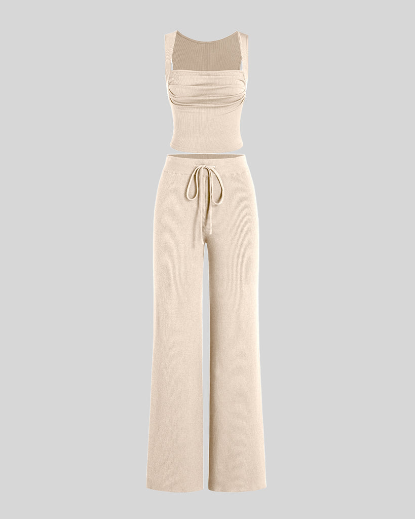 Matching set of crop top and trousers in apricot