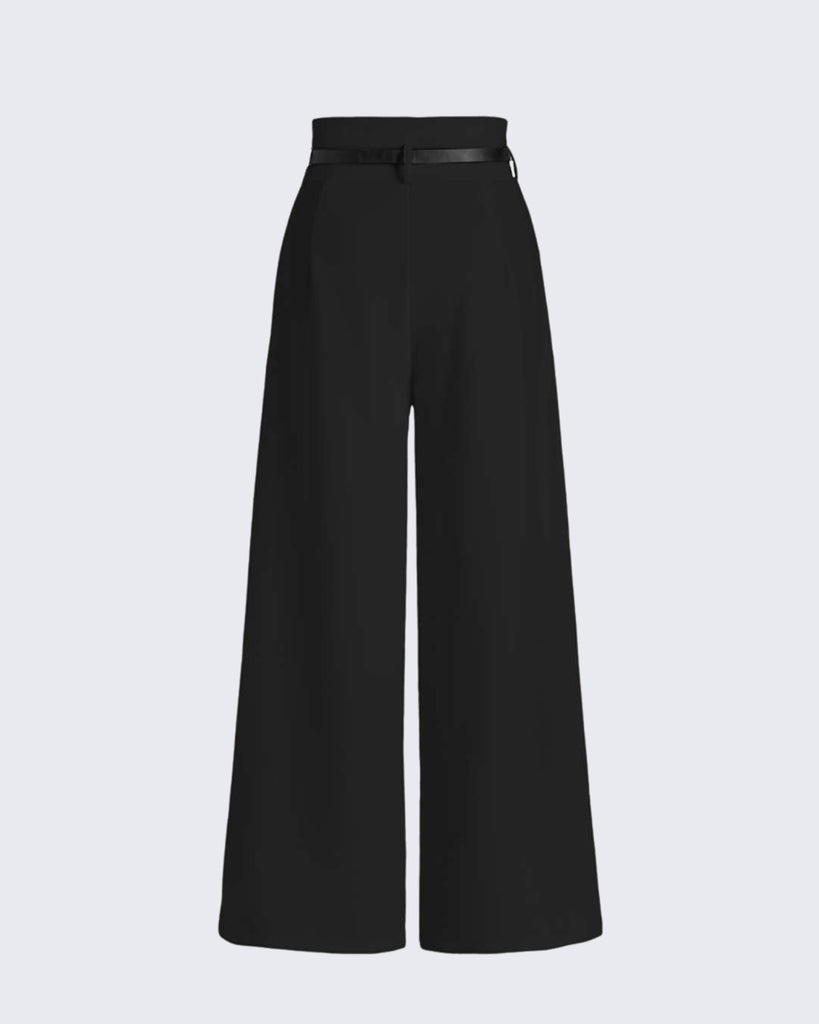 Black color pleated trouser