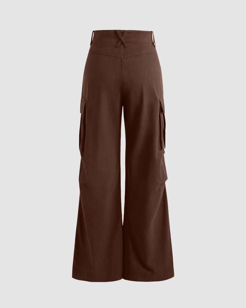 Back view of Y2K baggy fit women's cargo pants in brown featuring pockets and zippers