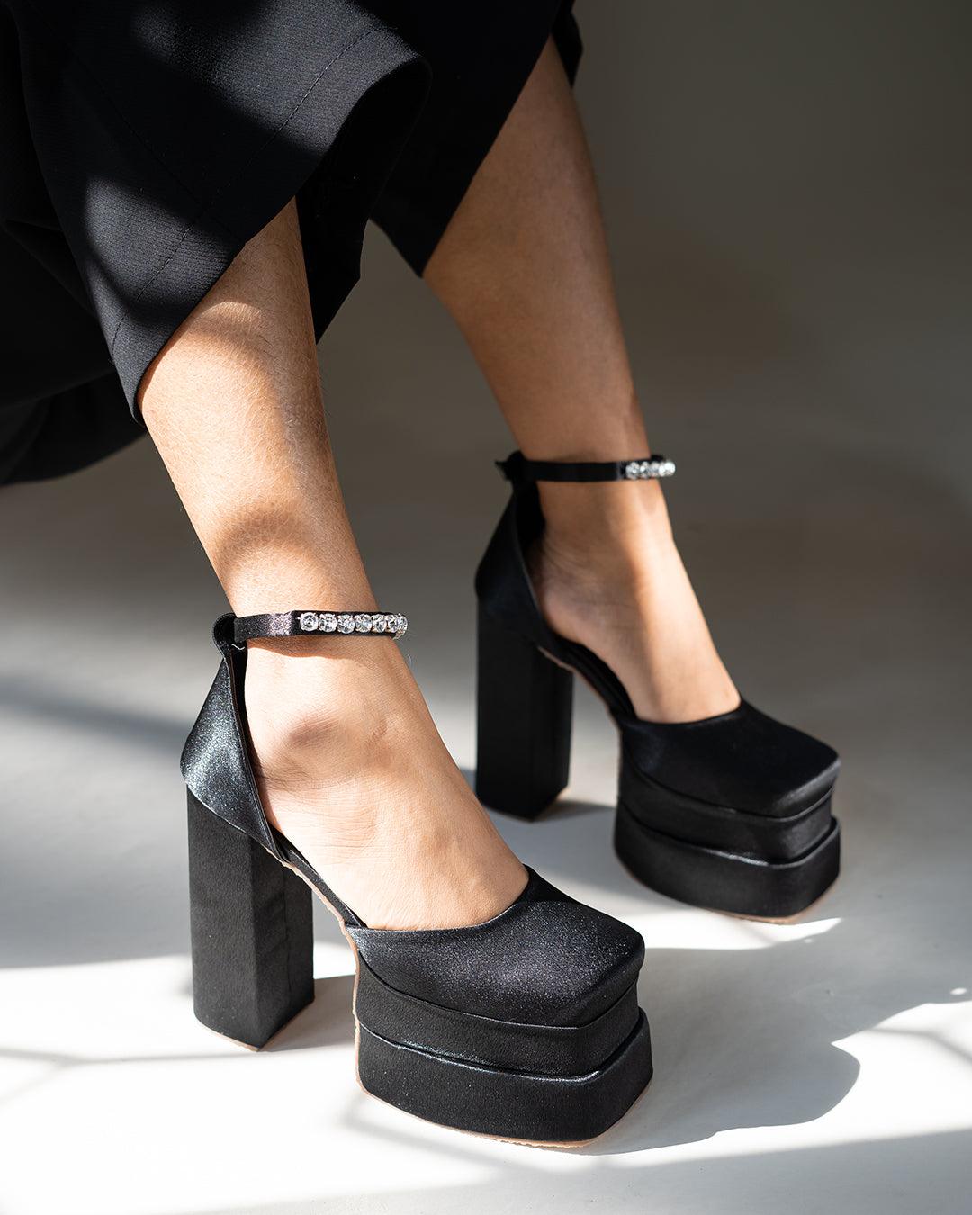 Showstopper Vibe Classy Black Rhinestone Platform Heels Footwear